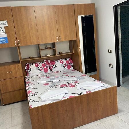 Raven Comstar Apartment คอร์บู ภายนอก รูปภาพ