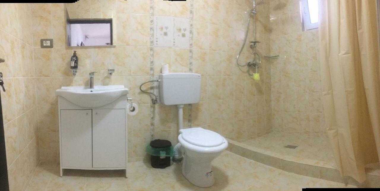 Raven Comstar Apartment คอร์บู ภายนอก รูปภาพ